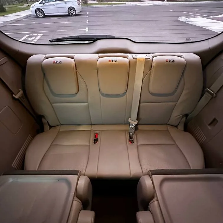 Kia Carnival 872 — фото 19