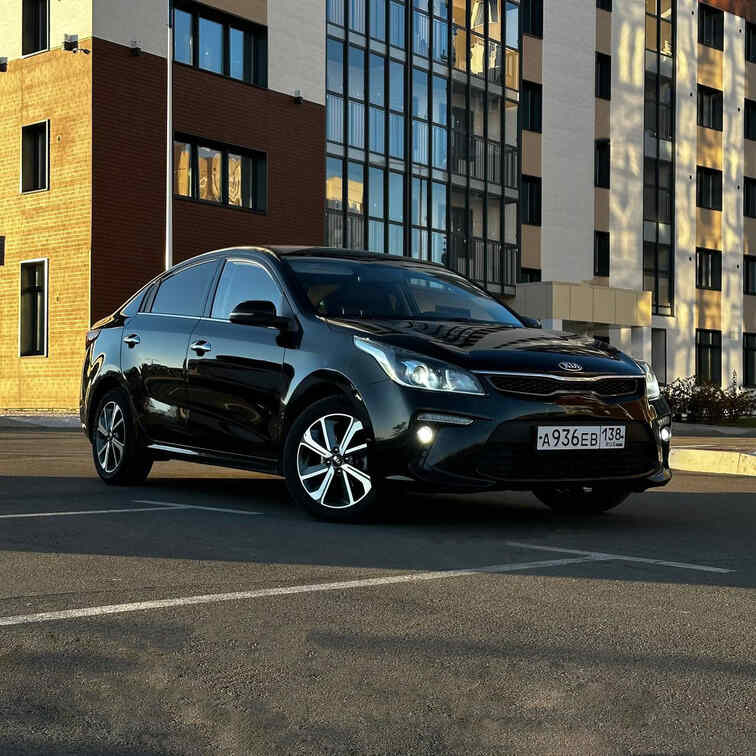 Kia Rio — фото 1