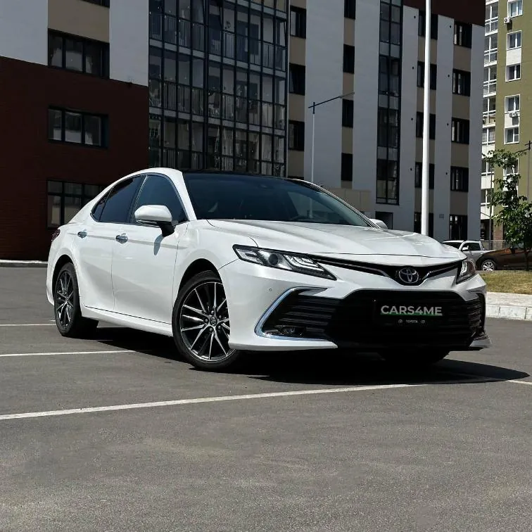 Toyota Camry 219 — фото 1
