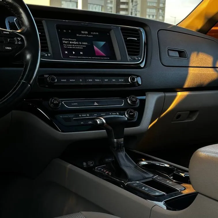 Kia Carnival 646 — фото 12