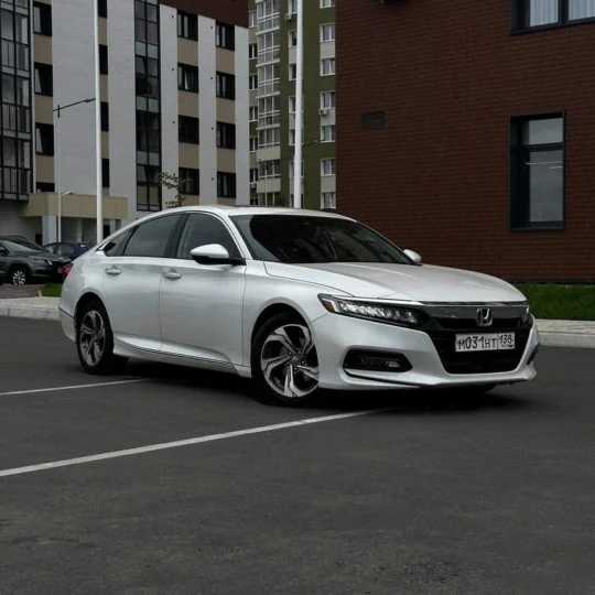 prokat_avto_irkutsk_honda_accord